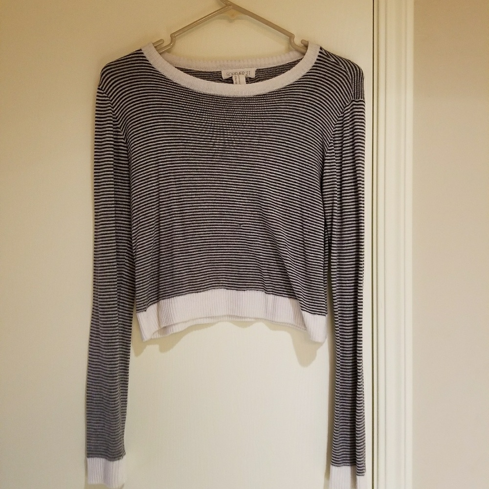 Forever 21 Black/White Stripe Crop Sweater